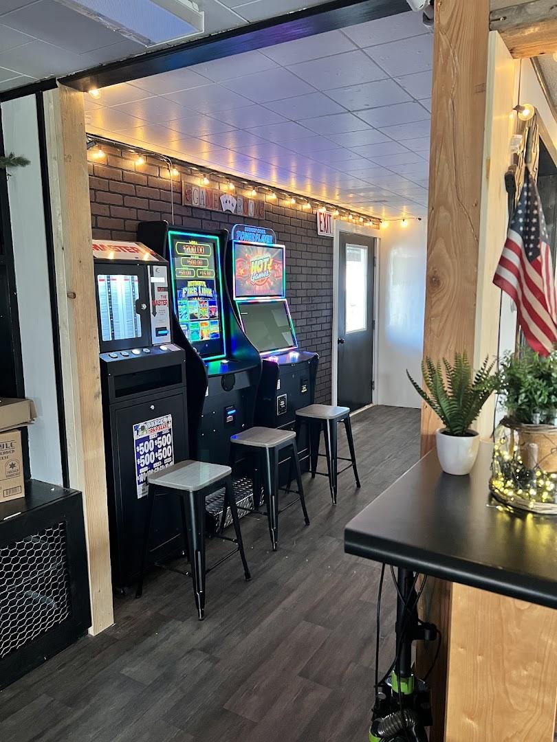 Mooch's Pizzeria- Home of Jan's Pizza